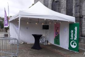 Location canopy - tente canopy -Tente dépliable Canopy 4x4m 16m² - Tonelle canopy en location - chapiteaux - pagodes