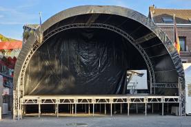 Emplacement Location Grosse scène concert, grande scène, grande scène de spectacle, podium 9x6m 