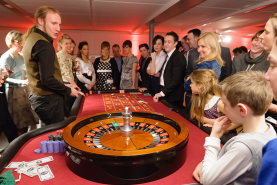 Locatie Casinotafel met croupier - American roulette