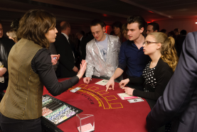 Locatie Casinotafel met croupier - Blackjack