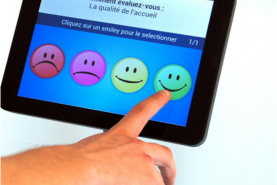 Emplacement Borne de satisfaction interactive et autonome - Enquête commerciale