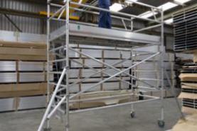 Location Echafaudage aluminium roulant 2.20m Hauteur plancher