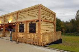 Emplacement barrière en bois - barrière cottage - garden party 