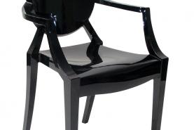 Locatie Stoel Louis Ghost is een ontwerp van Philippe Starck en is uitgevoerd inzwart kunststof. De stoel is ook leverbaar in transparant