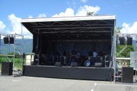 Emplacement Podiums - scènes - structures pour concerts, festivals, spectacles...