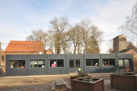 Emplacement Containers modulaires pour écoles - Salles de cours, réfectoires, bureaux - Bungalows - Modules