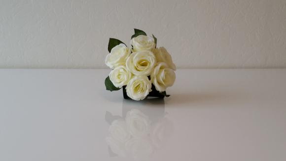 Location Fleurs artificielles - roses, bouquets, orchidées pour vos événements, réceptions, mariages...