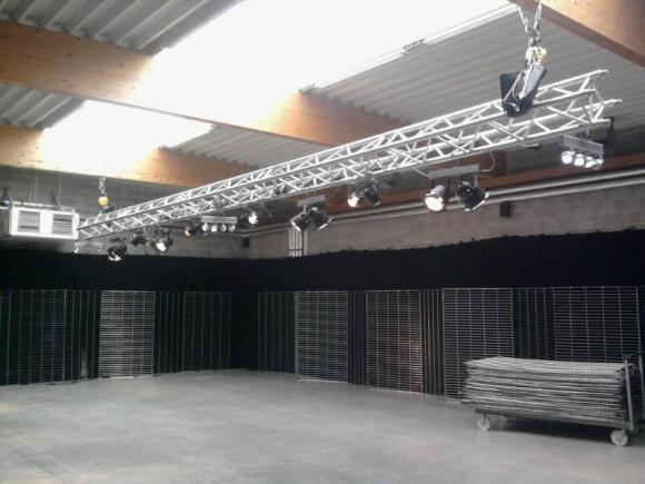 Location Eclairage pour expositions, salons et foires