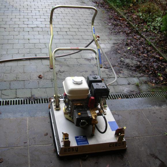 Location Machine de nettoyage pour les surfaces en pierres - Terrasses - AVEC OPERATEUR