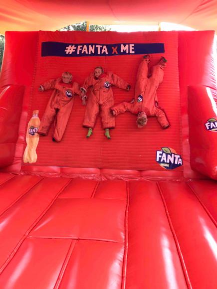 Location Mûr de velcro gonflable