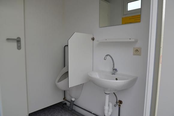 Location Modules sanitaires 2 WC à raccorder - 2 urinoirs - 2 lavabos - idéal pour longs chantiers