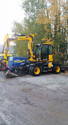 Location Grue sur pneus (pelle hydraulique)  Modèle JCB Hydradig 110 W