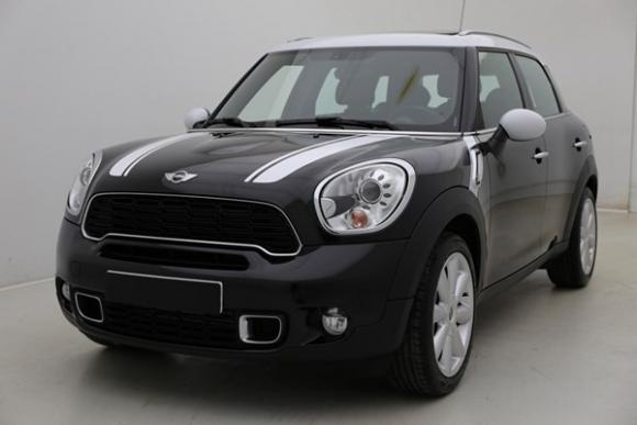 Location Leasing ou renting (PLUS D'UN AN) de véhicules / voitures - MINI Countryman Cooper SD Countryman Red Hot Chili