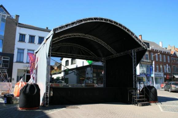 Location Scène et podium - Arc Roof 7m x 6 m - prix montage démontage inclus