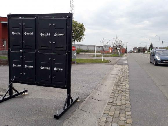 Location Totem vidéo extérieur en led fixe ou mobile - Ecrans Géants Proxiled 