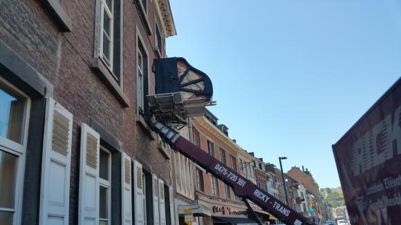 Location Monte charge avec opérateur - lift pour déménagement Namur